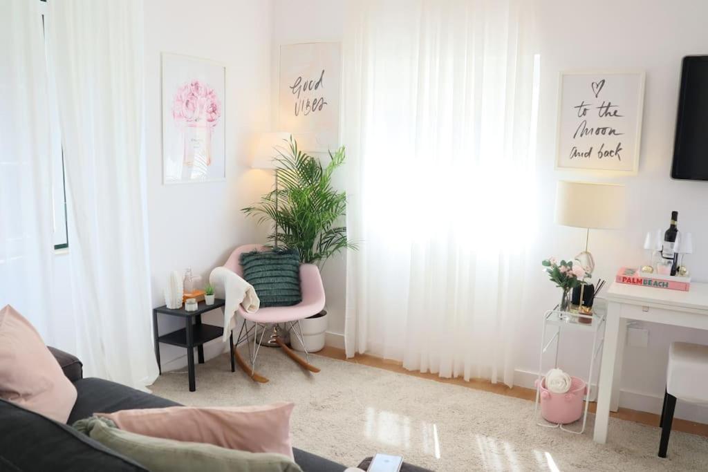 Center Lovely Apartment